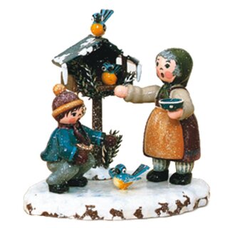 Original Hubrig Volkskunst Winterkinder - Vogelfütterung Erzgebirge