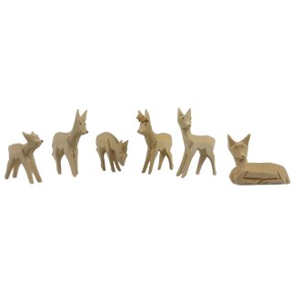 Deer group carved 5 cm, 6 pcs.